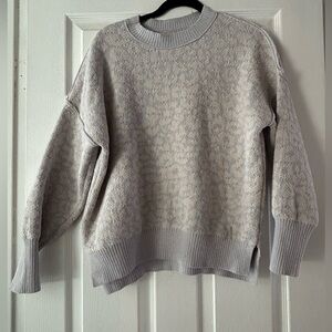 Abercrombie & Fitch Light Gray Knit Pullover